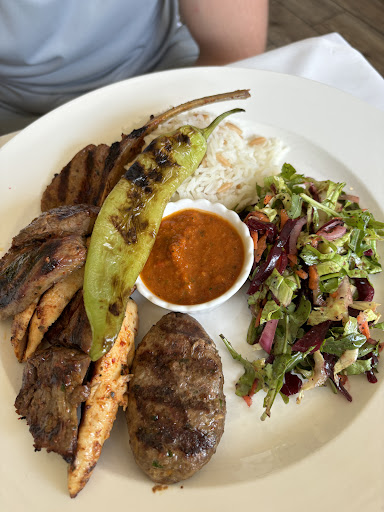 Photo of Denis Turkish & Mediterranean Restaurant - 92 Sheep St, Bicester OX26 6LP