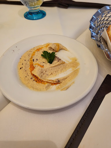 Photo of Denis Turkish & Mediterranean Restaurant - 92 Sheep St, Bicester OX26 6LP