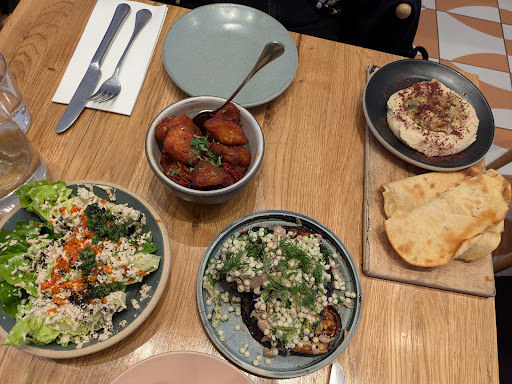 Photo of Ottolenghi Bicester Village - 82 Pingle Dr, Bicester OX26 6WN