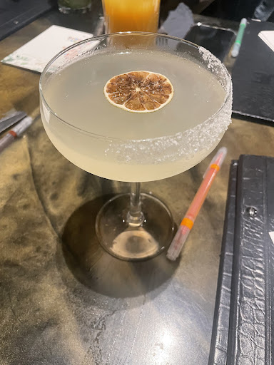 Photo of SMOQUE - 2-4 Ringer's Rd, Bromley BR1 1HT