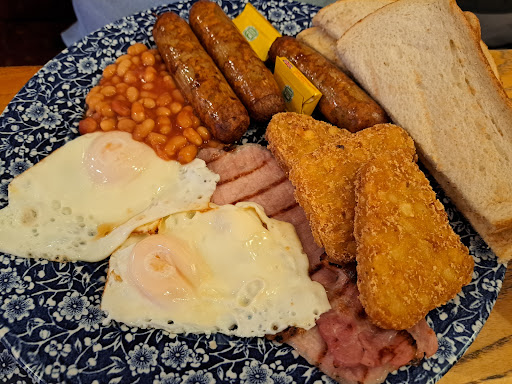 Photo of The Blue Boar - JD Wetherspoon - 39 High St, Billericay CM12 9BA