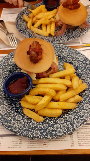 Photo of The Blue Boar - JD Wetherspoon - 39 High St, Billericay CM12 9BA