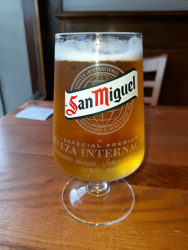 Photo of The Blue Boar - JD Wetherspoon - 39 High St, Billericay CM12 9BA