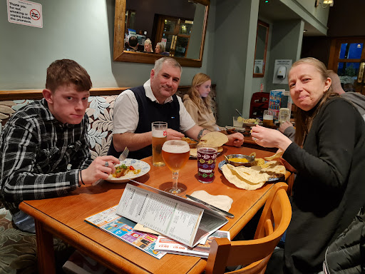 Photo of The Blue Boar - JD Wetherspoon - 39 High St, Billericay CM12 9BA