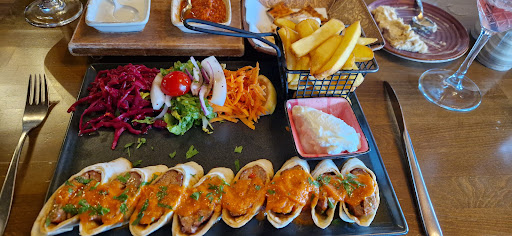 Photo of The Mesken Hutton - 570 Rayleigh Rd, Hutton, Brentwood CM13 1SG