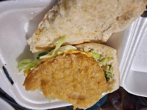 Photo of Farooqs Thornaby - 51B Thorntree Rd, Thornaby, Stockton-on-Tees TS17 8LJ