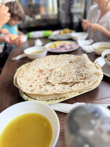 Photo of Lazeez Restaurant - 34-36 London Rd, Liverpool L3 5NF