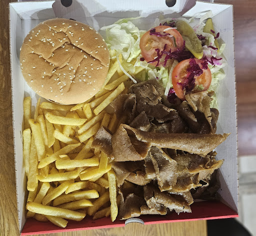 Photo of Chill and Grill - 7, Pavilion Row, Scunthorpe DN15 7RD