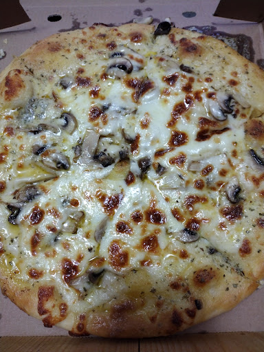 Photo of Food 2 Go - 36 Newland Ave, Scunthorpe DN15 7HQ