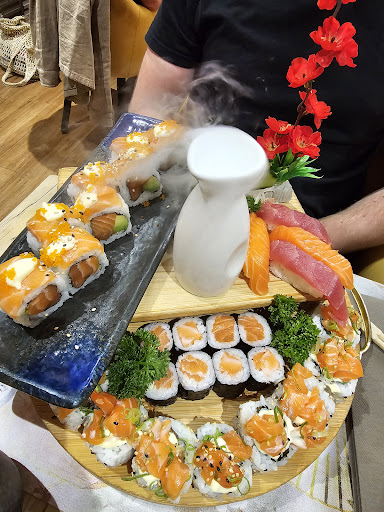 Photo of Sushi & Salad Stamford - 72 High St, Stamford PE9 2AW