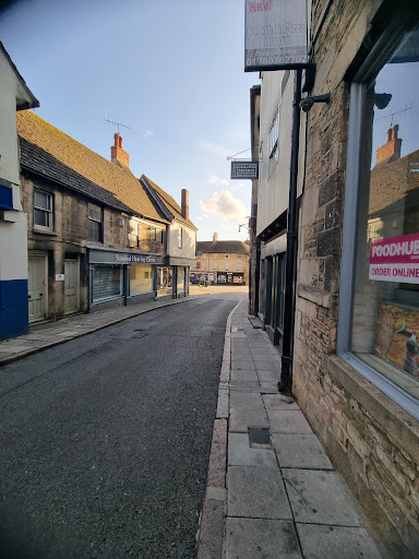 Photo of Stamford Kebab & Pizza House - 1 Red Lion St, Stamford PE9 1PA