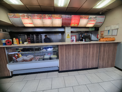 Photo of Stamford Kebab & Pizza House - 1 Red Lion St, Stamford PE9 1PA