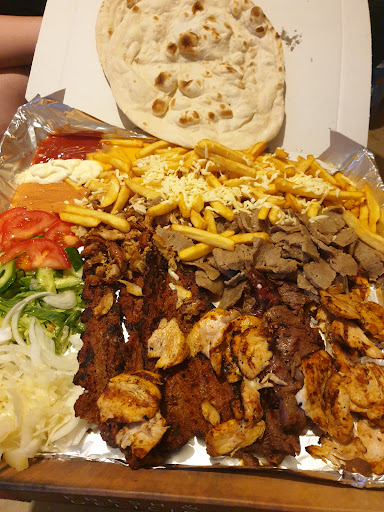 Photo of Stamford Kebab & Pizza House - 1 Red Lion St, Stamford PE9 1PA