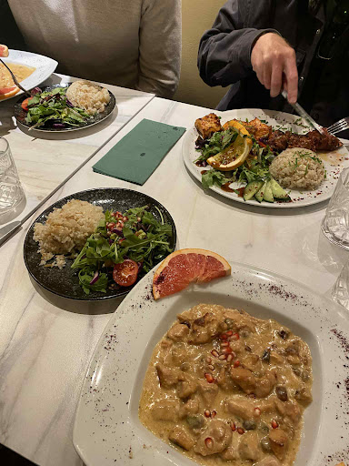 Photo of Mey Mediterranean Bar & Grill - 36 High St, Buckingham MK18 1NU