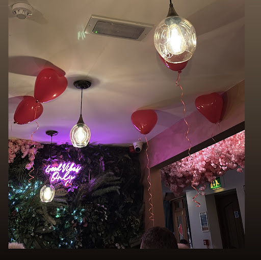 Photo of Mey Mediterranean Bar & Grill - 36 High St, Buckingham MK18 1NU