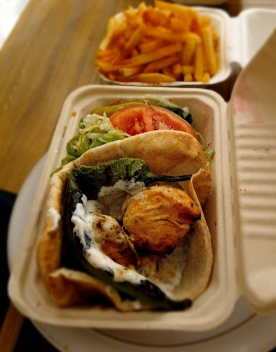 Photo of Antep Kebab House Buckingham - 5 High St, Buckingham MK18 1NT