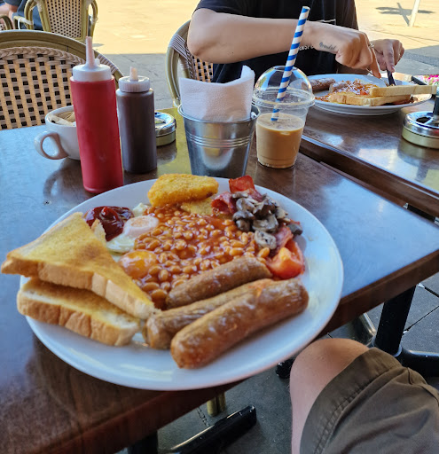 Photo of Malebon - 21 Kingsbury, Aylesbury HP20 2JA