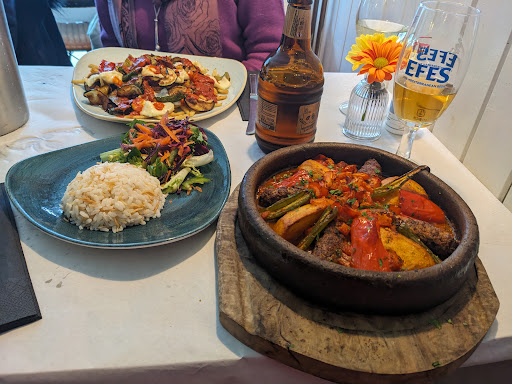 Photo of Pera Restaurant Aberdeen - 242 Holburn St, Aberdeen AB10 6DB