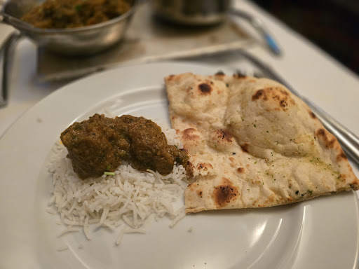 Photo of The Everest - 476 Union St, Aberdeen AB10 1TS