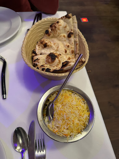 Photo of The Everest - 476 Union St, Aberdeen AB10 1TS