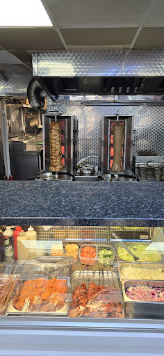 Photo of KING KEBAB & PIZZA - 8 High St, Buxton SK17 6EU