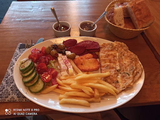 Photo of Sen Bros BBQ - 122 Cowbridge Rd E, Pontcanna, Cardiff CF11 9DX