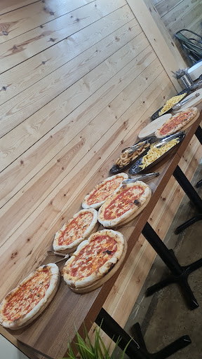 Photo of Fizz n Flour - 120 Cowbridge Rd E, Canton, Cardiff CF11 9DX