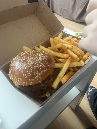 Photo of Phat Boys - 105 City Rd, Cardiff CF24 3BN