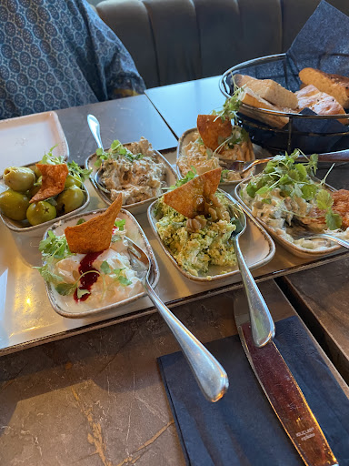 Photo of The Sultan - The Big Windsor, Stuart Pl, Cardiff CF10 5BU