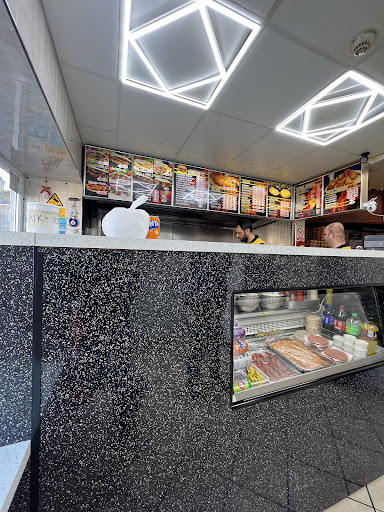 Photo of Holyhead Kebab & Pizza - 1 Williams St, Holyhead LL65 1RN