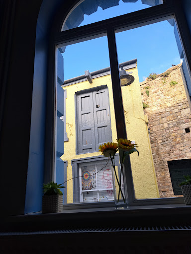Photo of Ouzo & Olive - 14 Hole in the Wall St, Caernarfon LL55 1RF