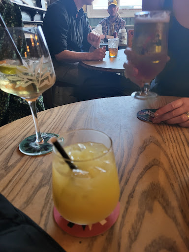 Photo of Carpenters Arms, Cambridge - 184-186 Victoria Rd, Arbury, Cambridge CB4 3DZ