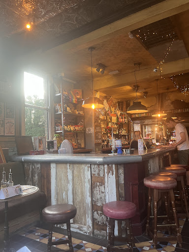 Photo of Carpenters Arms, Cambridge - 184-186 Victoria Rd, Arbury, Cambridge CB4 3DZ