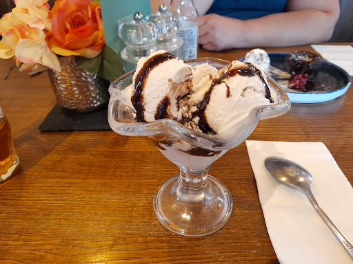 Photo of Boathouse - 14 Chesterton Rd, Cambridge CB4 3AX