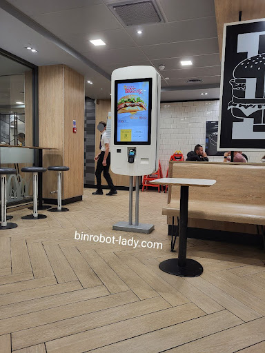 Photo of McDonald's - 9 Rose Cres, Cambridge CB2 3LL