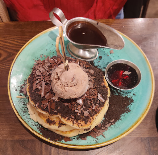 Photo of Bill's Cambridge Restaurant - 34-35 Green St, Cambridge CB2 3JX