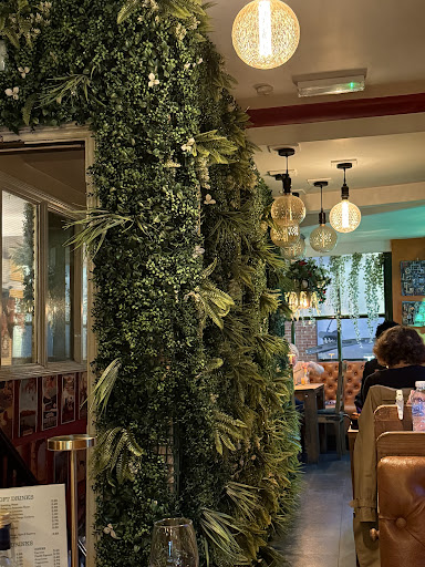 Photo of Olive Grove - 12 Best Ln, Canterbury CT1 2JB