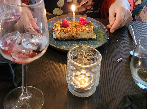 Photo of The Antler - 206-210 Middlewood Rd, Sheffield S6 1TD