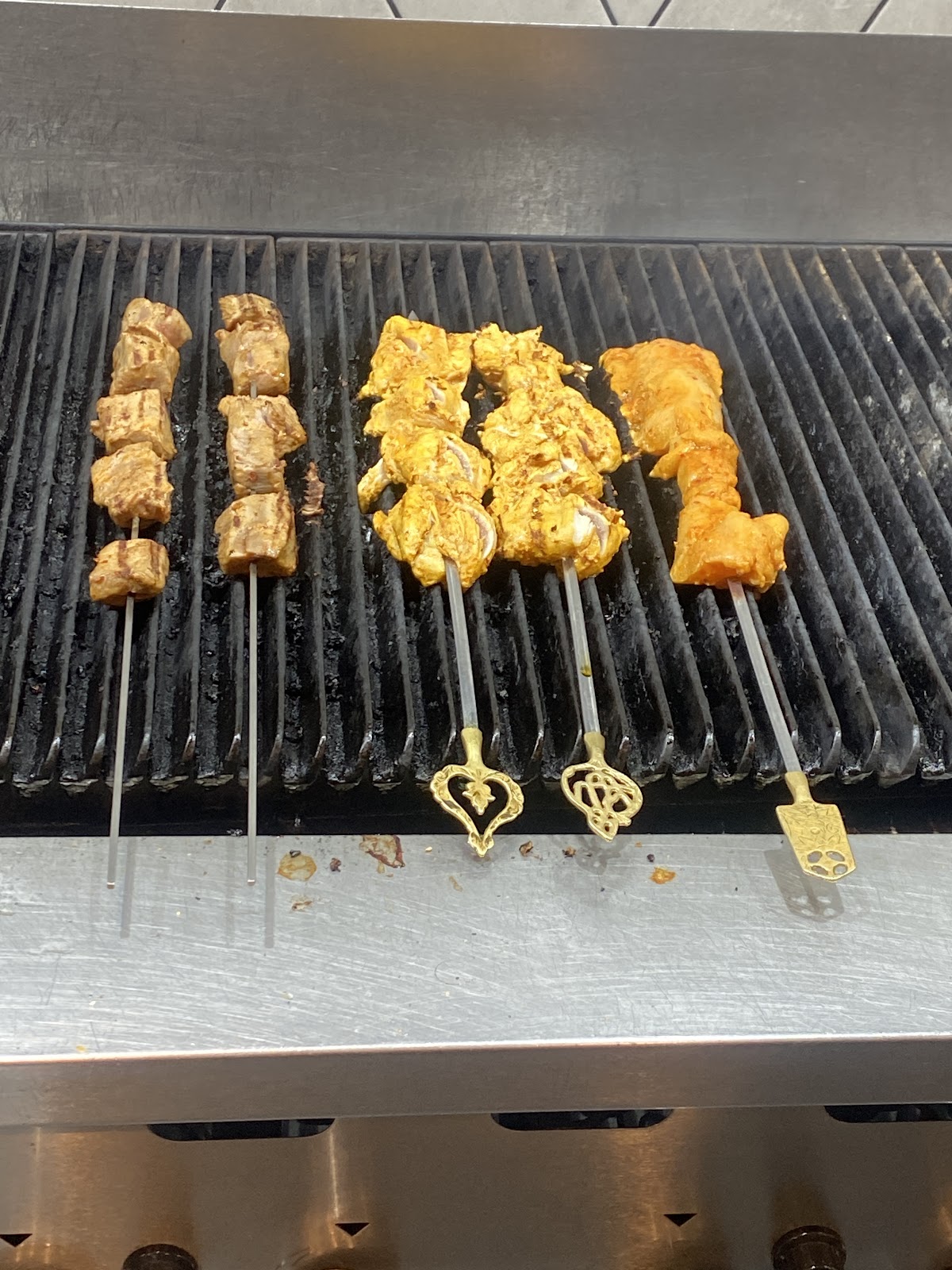 Photo of El Kervan Sevenoaks Kebab House - 3, Station Parade, Sevenoaks TN13 1DL