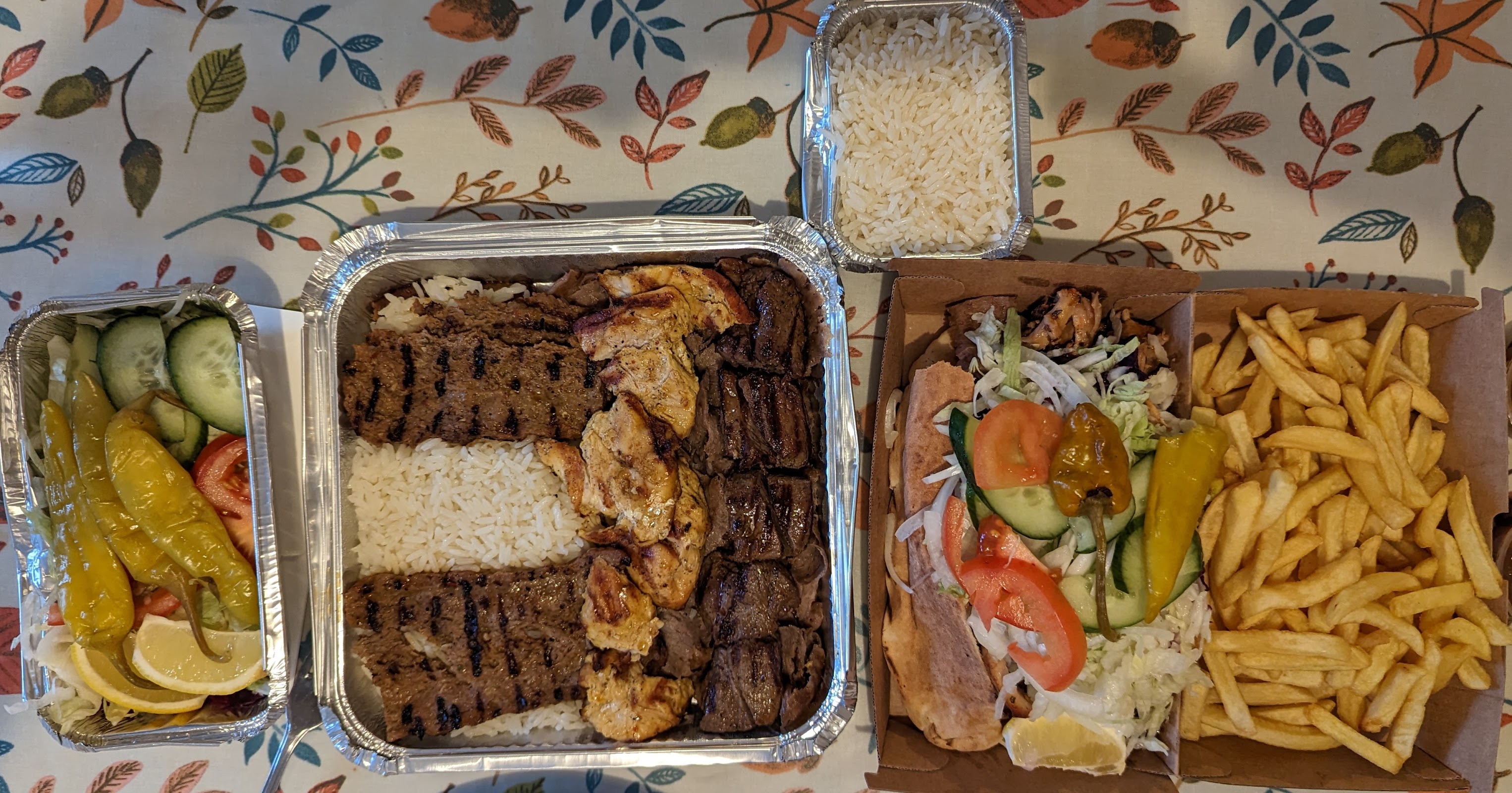 Photo of El Kervan Sevenoaks Kebab House - 3, Station Parade, Sevenoaks TN13 1DL