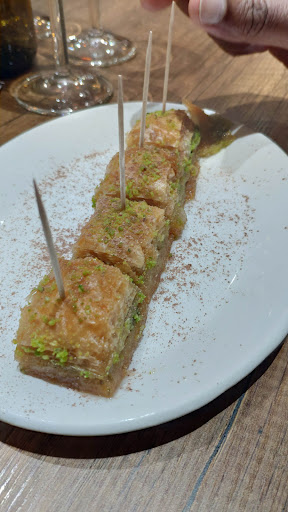 Photo of Anatolia Restaurant Nottingham - 88 High Rd, Beeston, Nottingham NG9 2LF