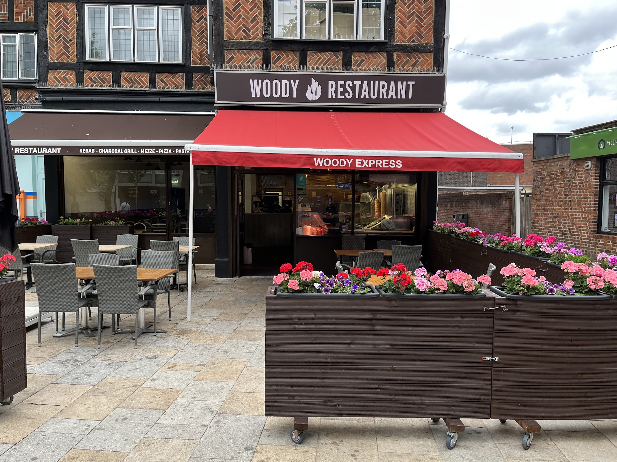 Photo of WOODY RESTAURANT - 105 High St, Watford WD17 1LL
