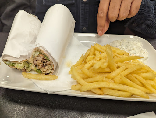 Photo of Le Damas - 277a High St, Slough SL1 1BN