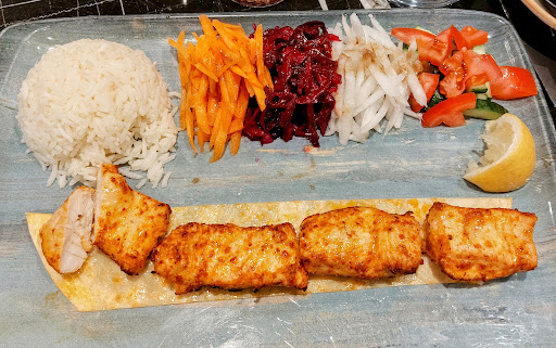 Photo of Lara's Turkish Restaurant (Yaprak Chalfont St Peter) - 137 High St, Chalfont St Peter, Gerrards Cross SL9 9QL