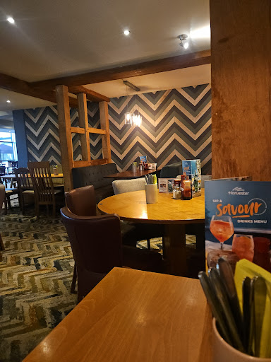 Photo of Harvester Redgrove Cheltenham - Hatherley Ln, Cheltenham GL51 6TA