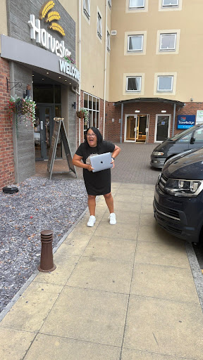 Photo of Harvester Redgrove Cheltenham - Hatherley Ln, Cheltenham GL51 6TA