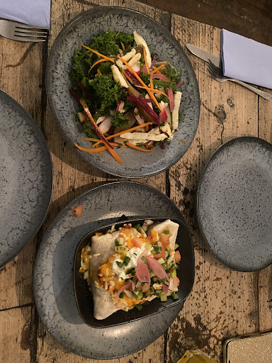 Photo of Igloo Restaurant - Cirencester - 37 Castle St, Cirencester GL7 1QD