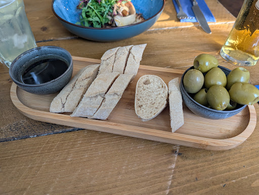 Photo of Igloo Restaurant - Cirencester - 37 Castle St, Cirencester GL7 1QD