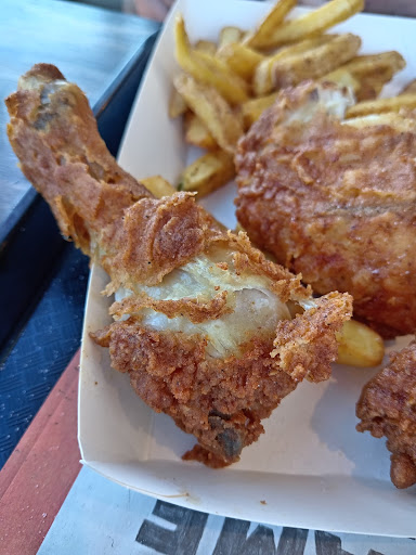 Photo of KFC Clacton - Brook Retail Park - Brook Retail Park, London Rd, Clacton-on-Sea CO15 3TP