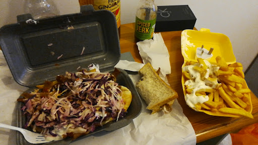 Photo of Reg's Kebab - 5 Station Hill, Chippenham SN15 1EQ